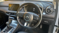 MG Hs 1.5 T-GDI Exclusive 5dr Petrol Hatchback